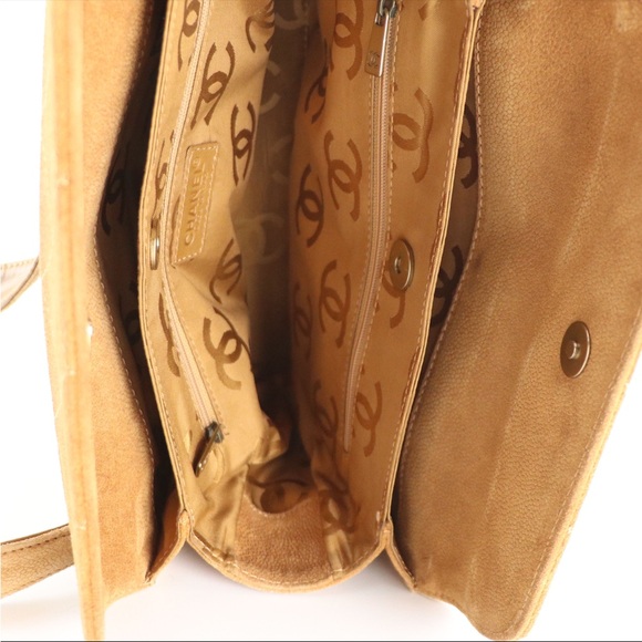 Chanel Suede Quilted Shoulder Bag - Picture 9 of 9